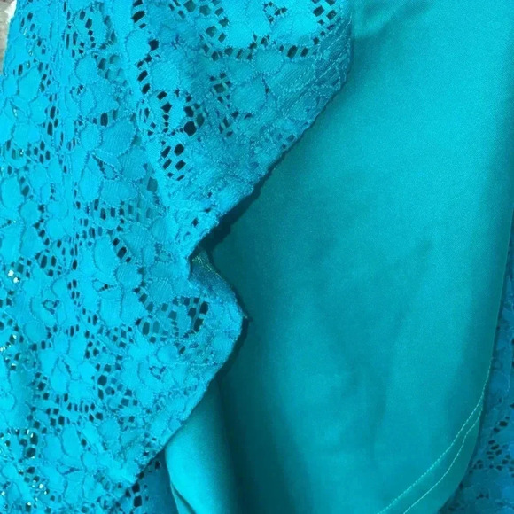 6/$20. Graduation dress , formal, wedding embroidered teal dress medium - Picture 7 of 8